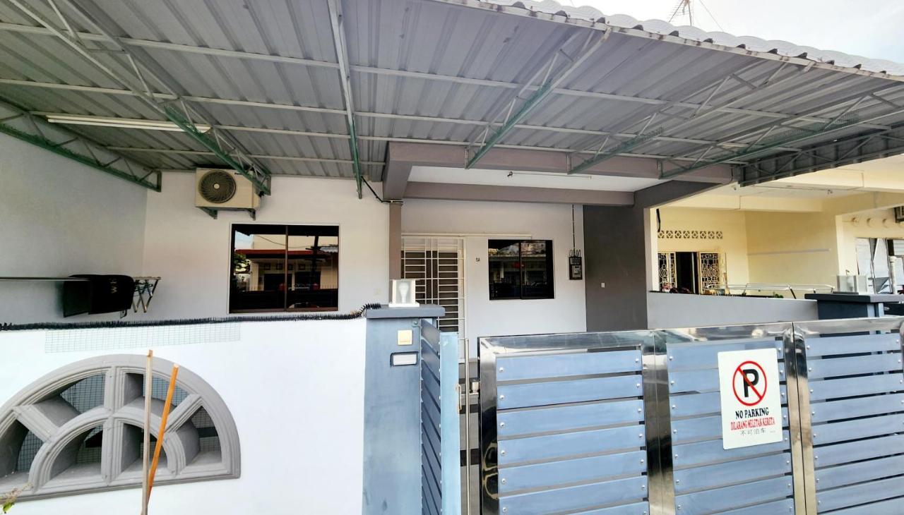 Bk House Melaka Villa Buitenkant foto